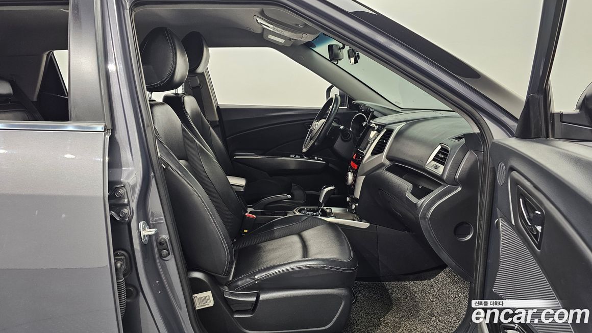 KG_Mobility_Ssangyong TIBOLI 2015