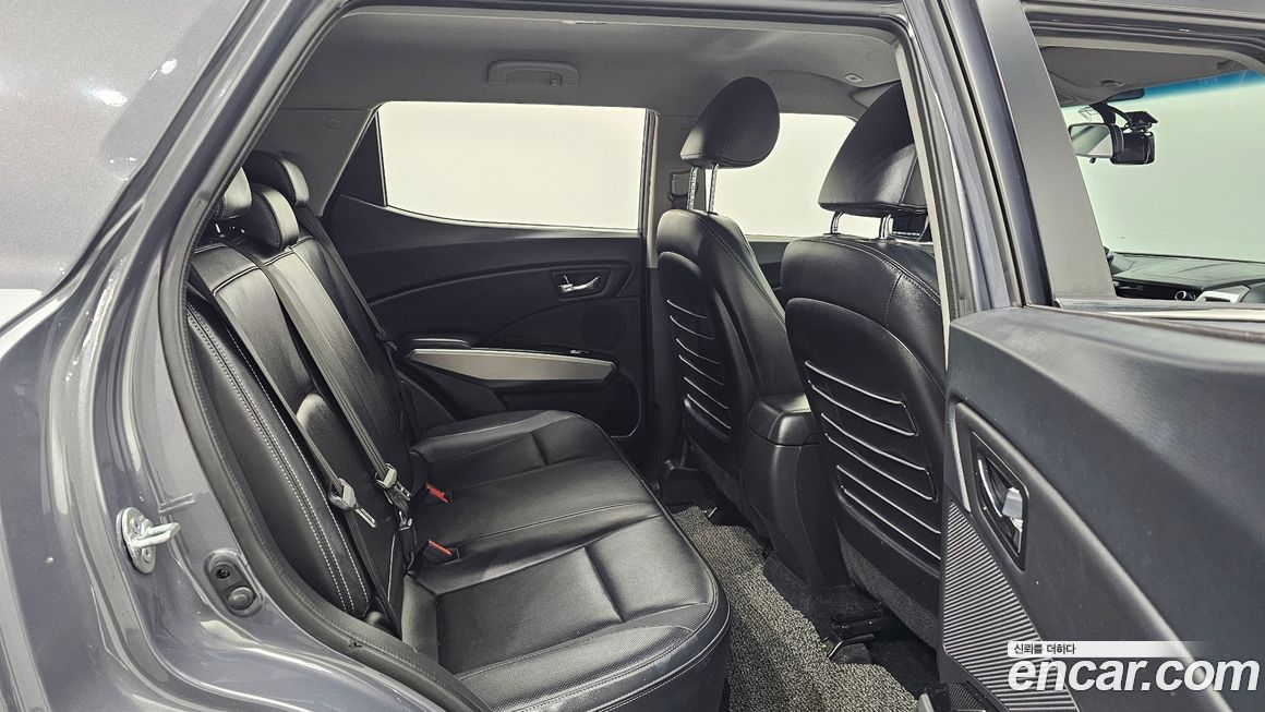 KG_Mobility_Ssangyong TIBOLI 2015