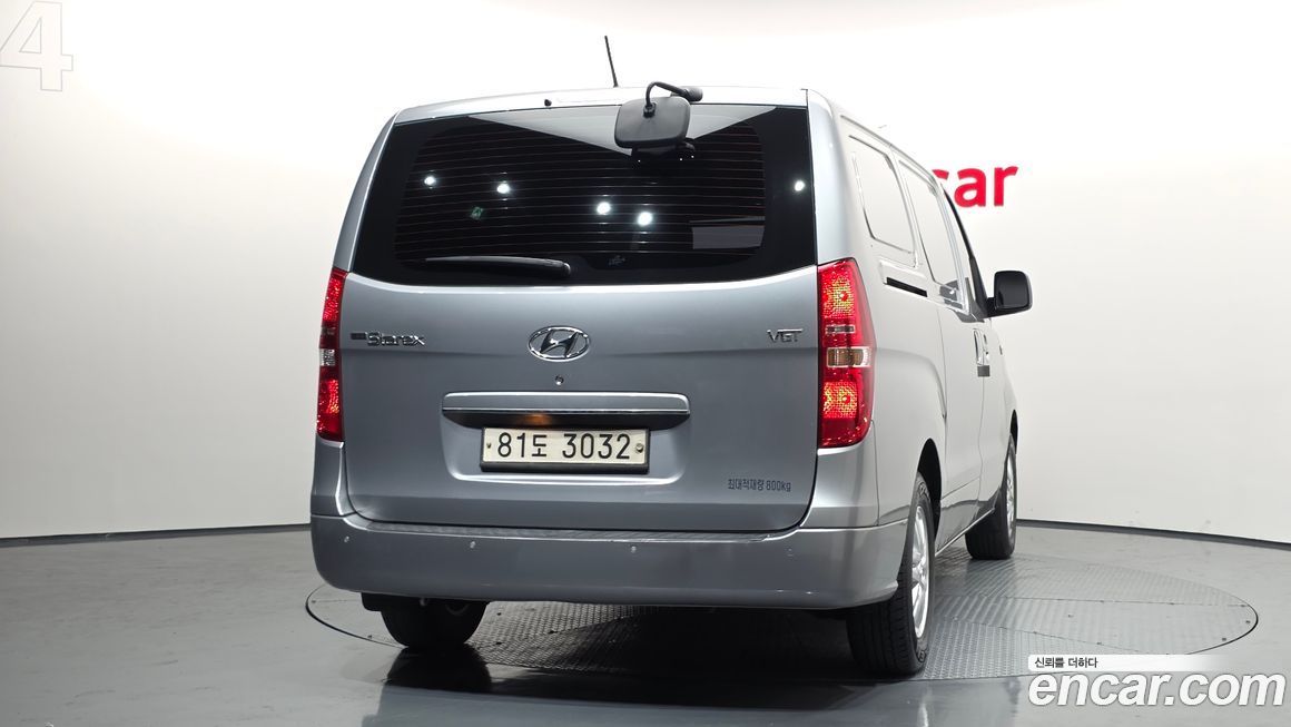 Hyundai Starex 2021
