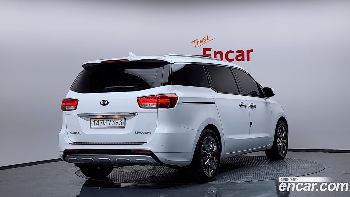 Kia Canival 2018