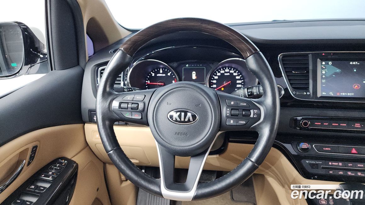 Kia Canival 2018