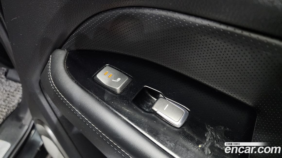 KG_Mobility_Ssangyong Rexton 2018