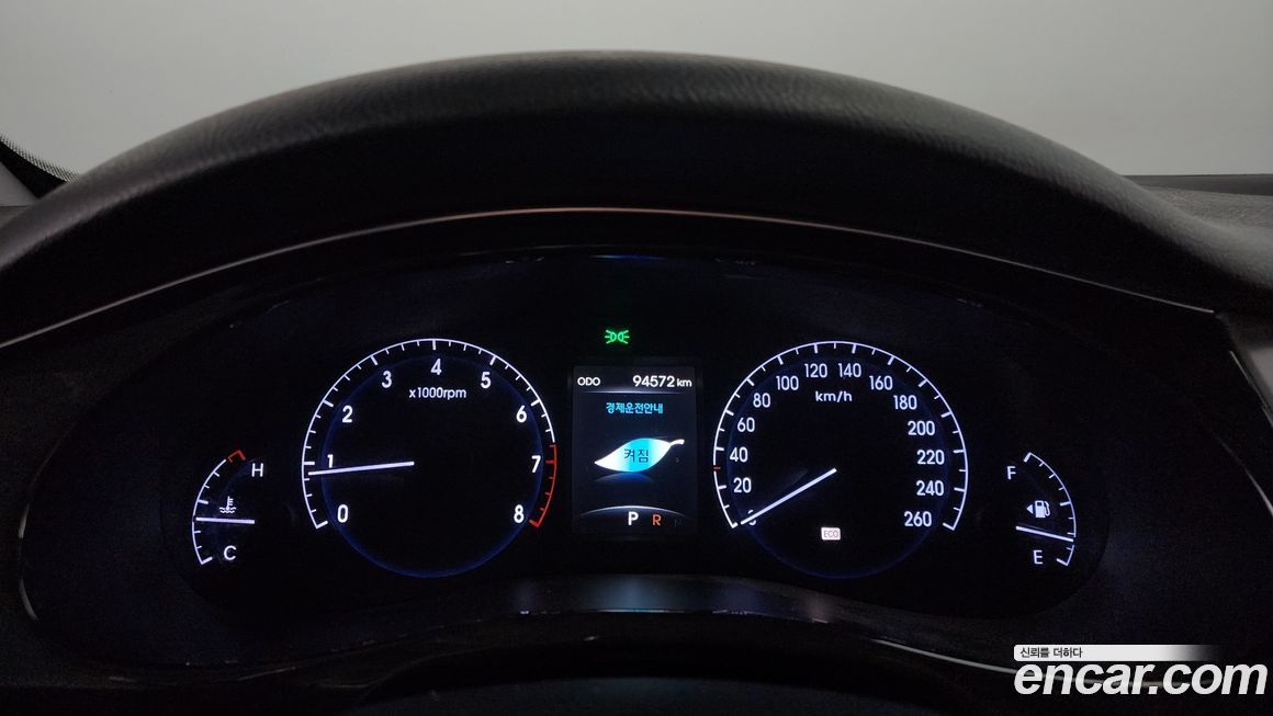 Hyundai Genesis 2013