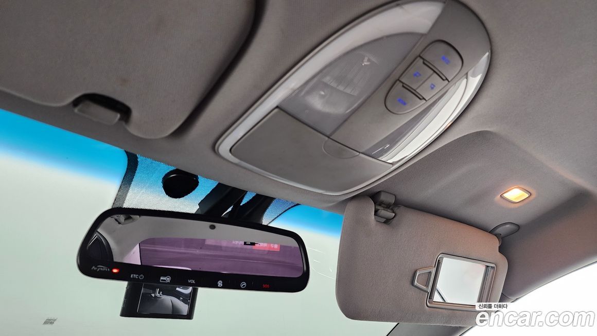 Hyundai Genesis 2013