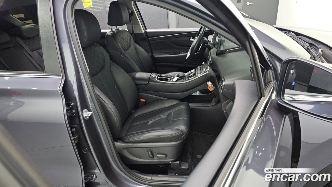 Hyundai Santafe 2023