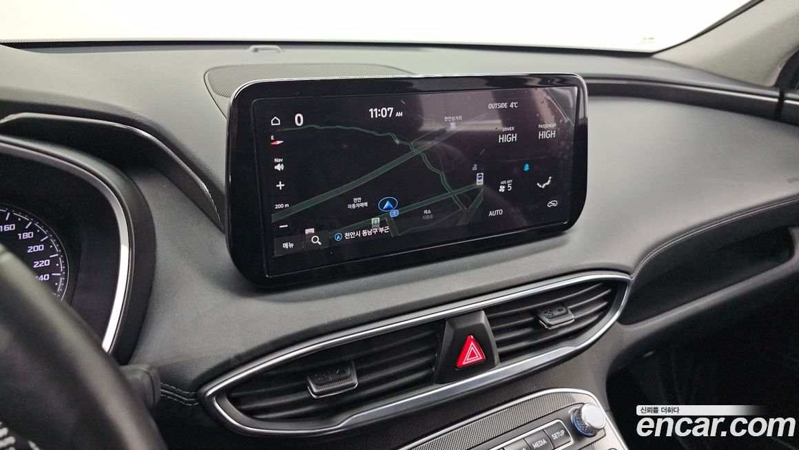 Hyundai Santafe 2023