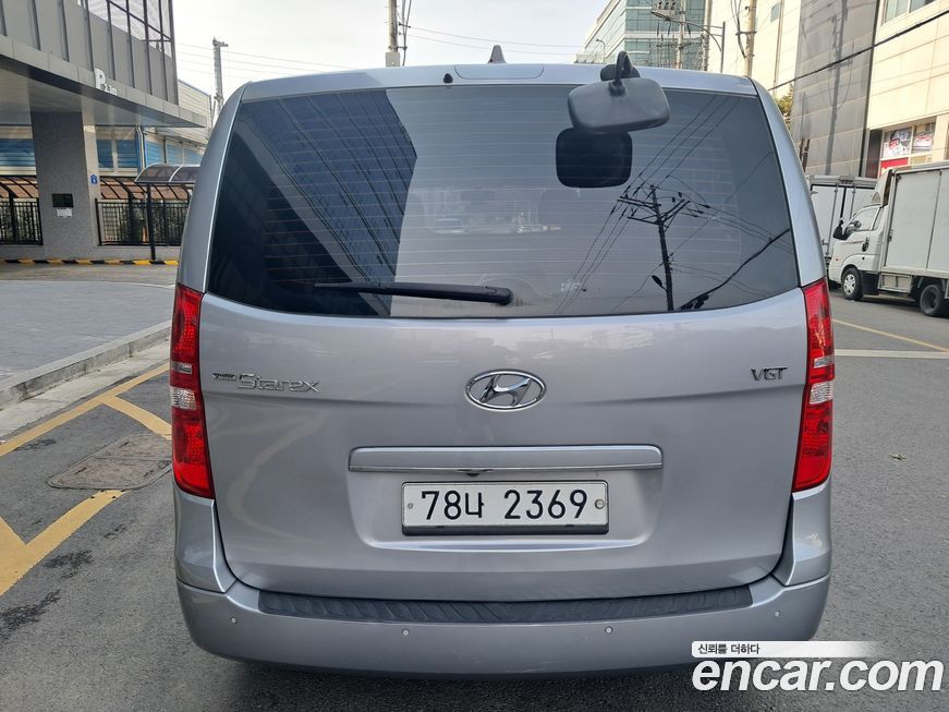 Hyundai Starex 2018