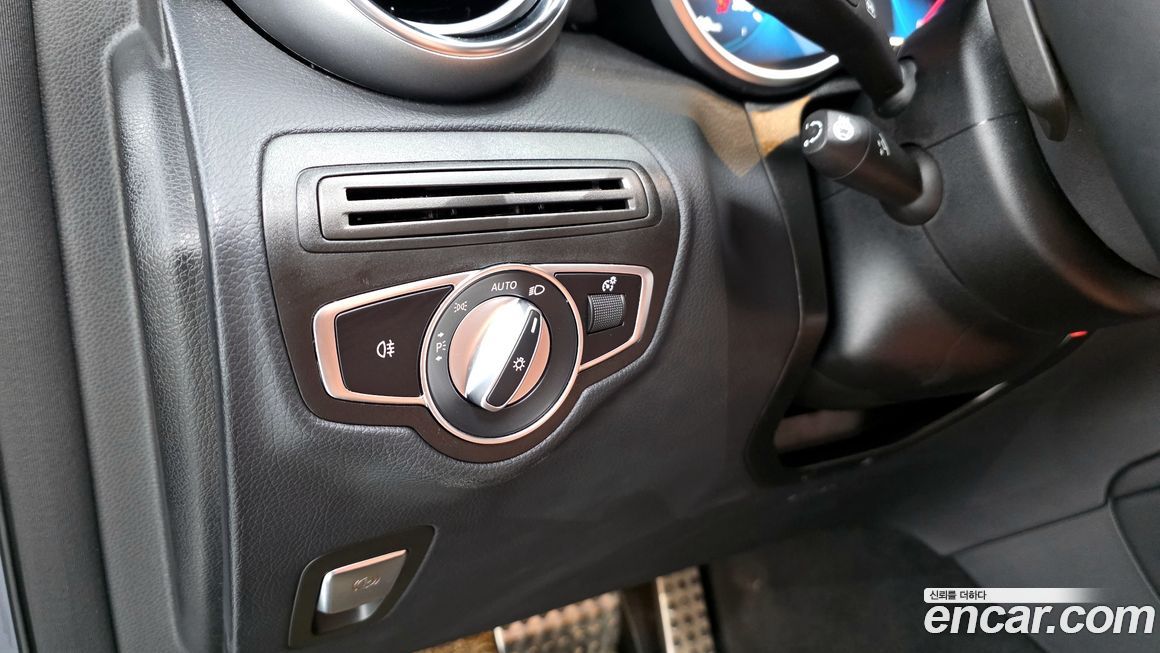 Mercedes-Benz GLC-Class 2022