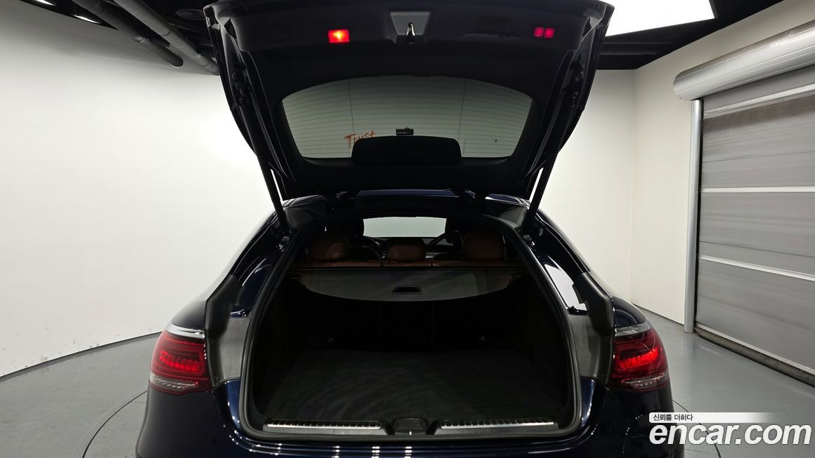 Mercedes-Benz GLC-Class 2022