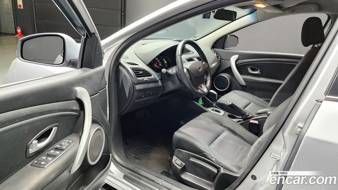 Renault-KoreaSamsung SM3 2010