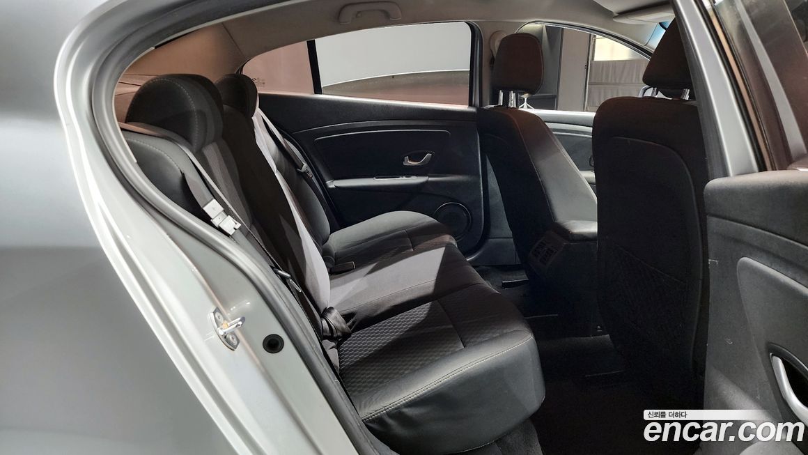 Renault-KoreaSamsung SM3 2010