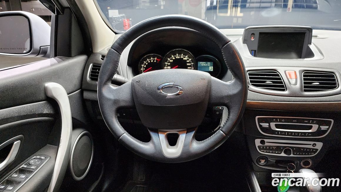 Renault-KoreaSamsung SM3 2010