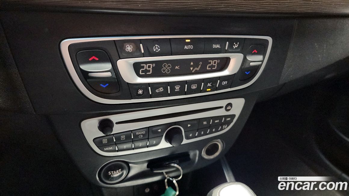 Renault-KoreaSamsung SM3 2010