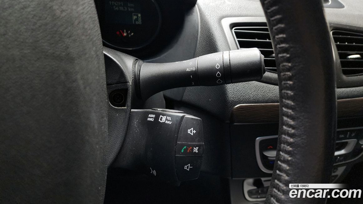 Renault-KoreaSamsung SM3 2010