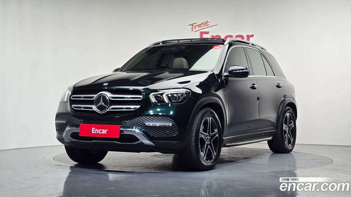 Mercedes-Benz GLE-Class 2021