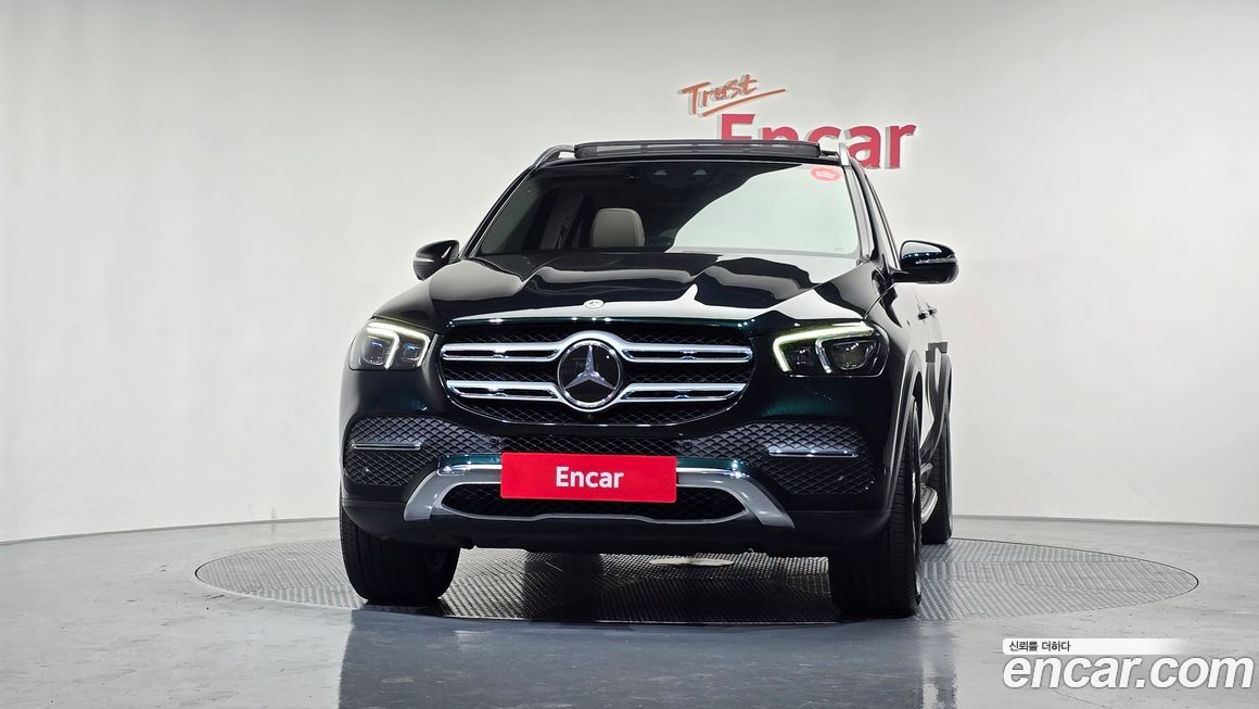Mercedes-Benz GLE-Class 2021