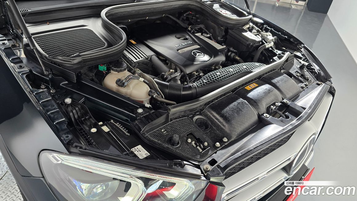 Mercedes-Benz GLE-Class 2021