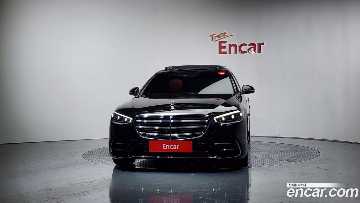 Mercedes-Benz S-Class 2021