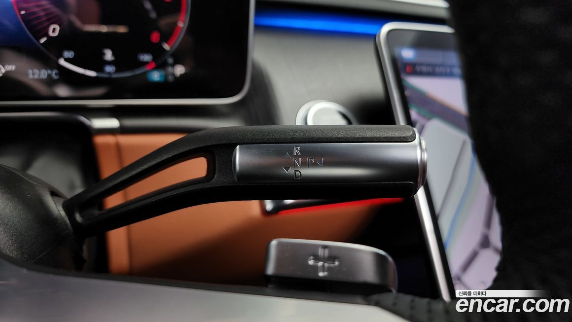 Mercedes-Benz S-Class 2021