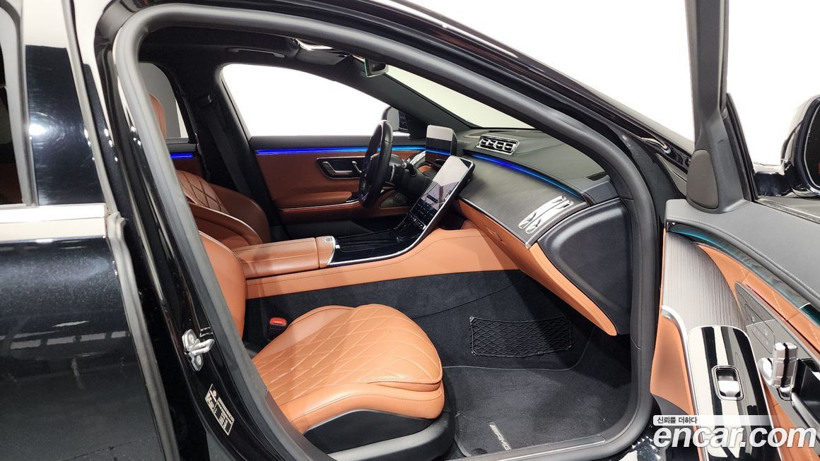 Mercedes-Benz S-Class 2021