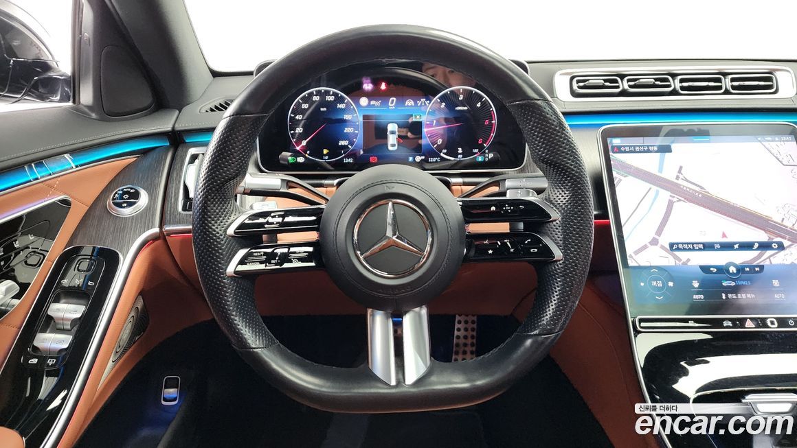 Mercedes-Benz S-Class 2021