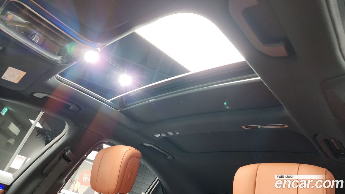 Mercedes-Benz S-Class 2021