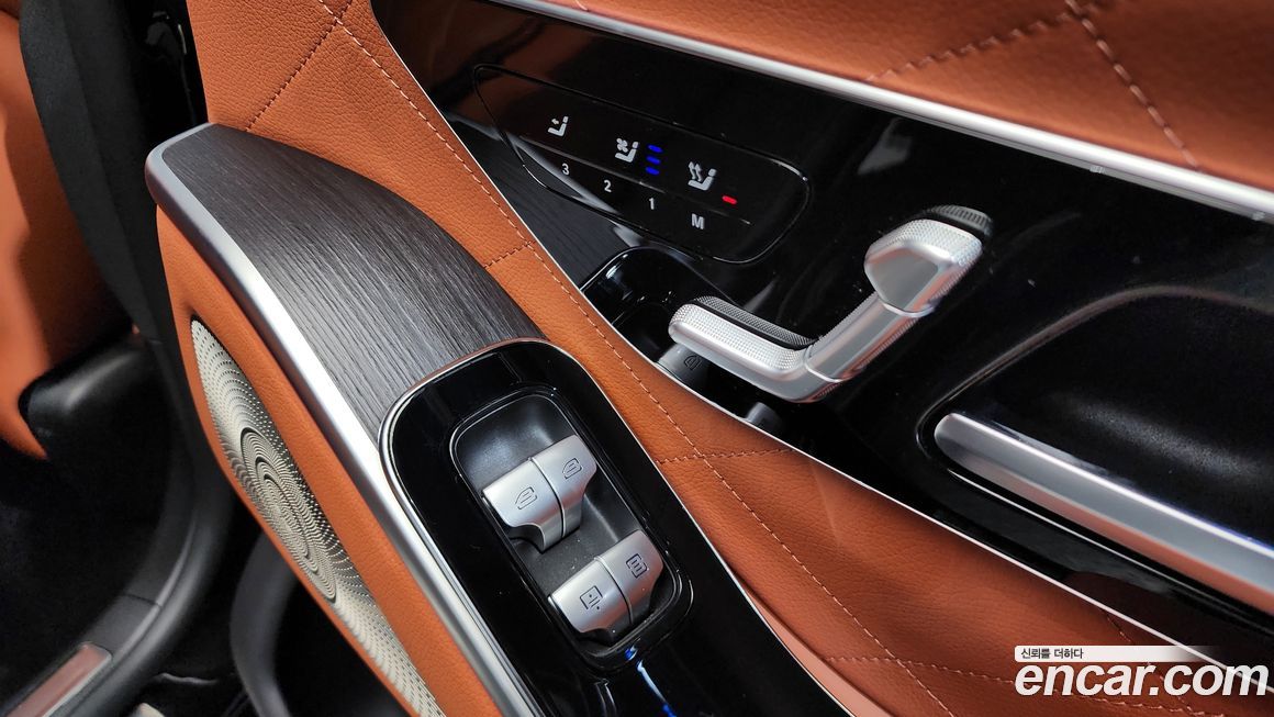 Mercedes-Benz S-Class 2021