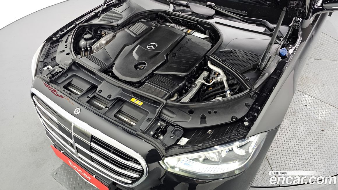 Mercedes-Benz S-Class 2022