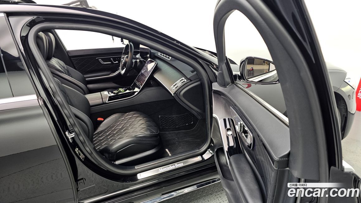 Mercedes-Benz S-Class 2022