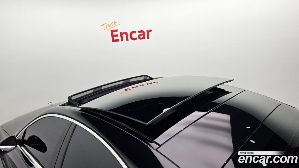 Mercedes-Benz S-Class 2022