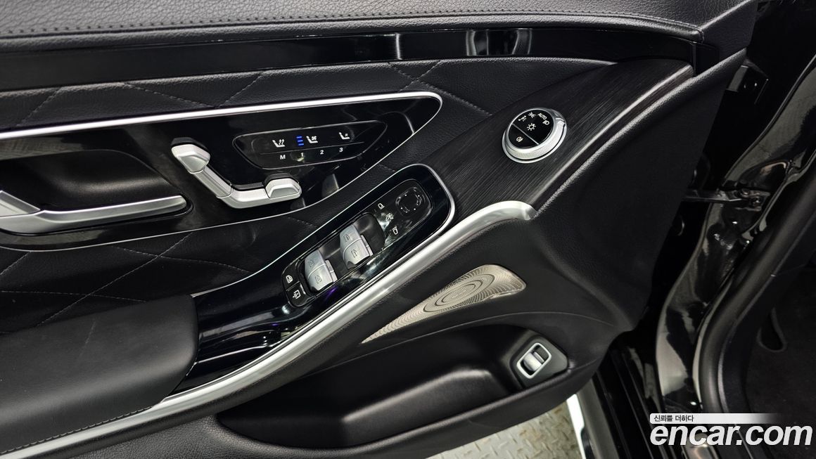 Mercedes-Benz S-Class 2022