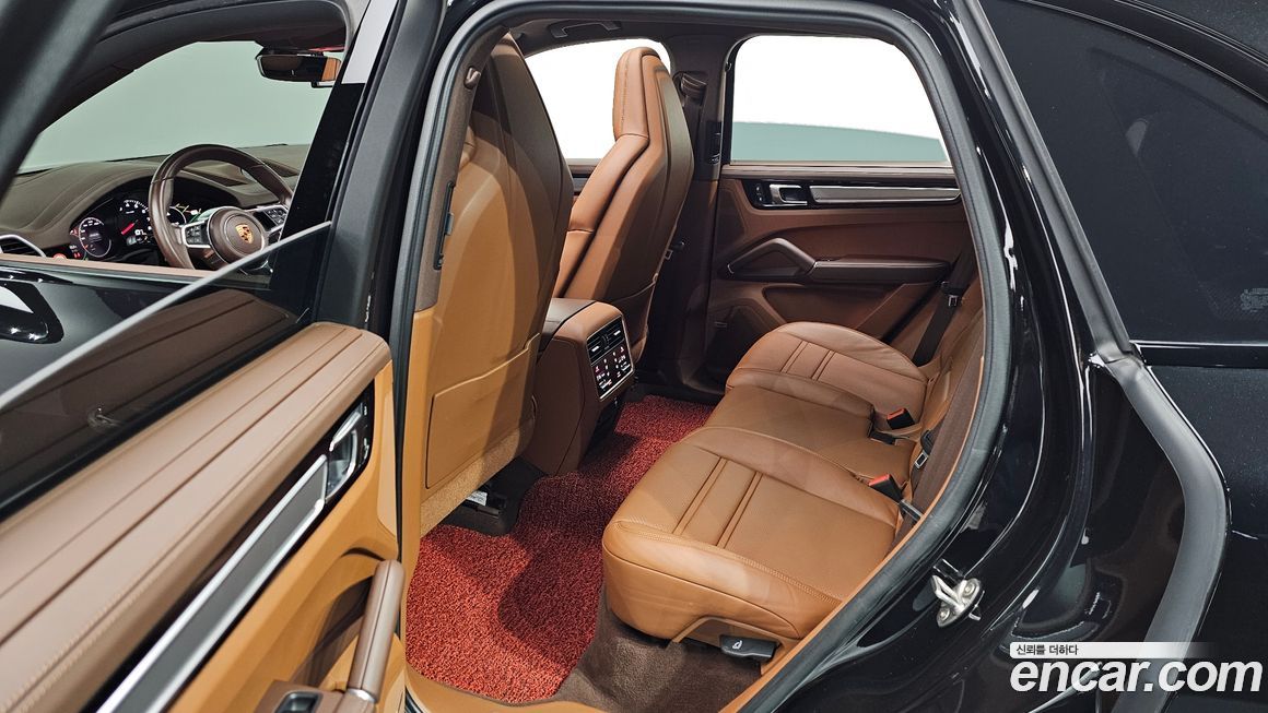 Porsche Cayenne 2023