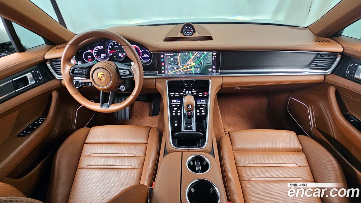 Porsche Panamera 2023