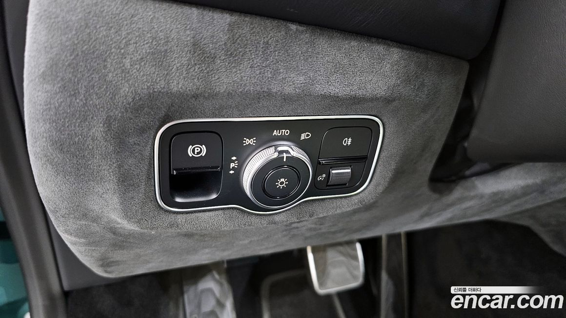 Astonmartin Vantage 2022