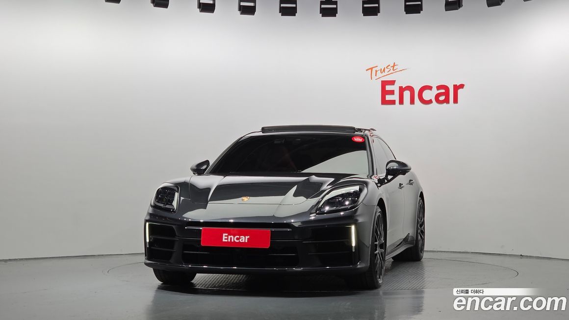 Porsche Panamera 2024