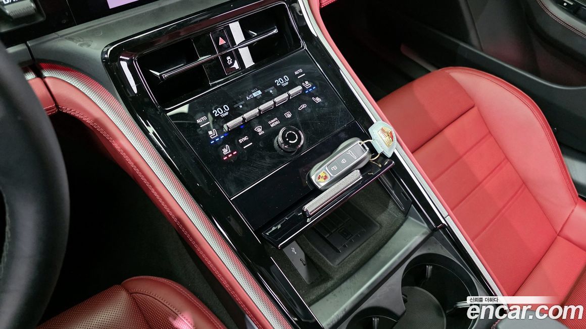 Porsche Panamera 2024