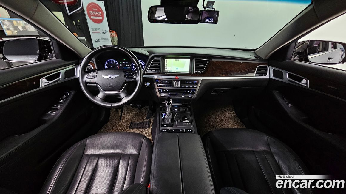 Hyundai Genesis 2015