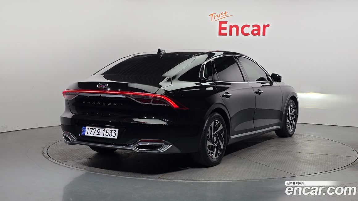 Hyundai Grandeur 2020