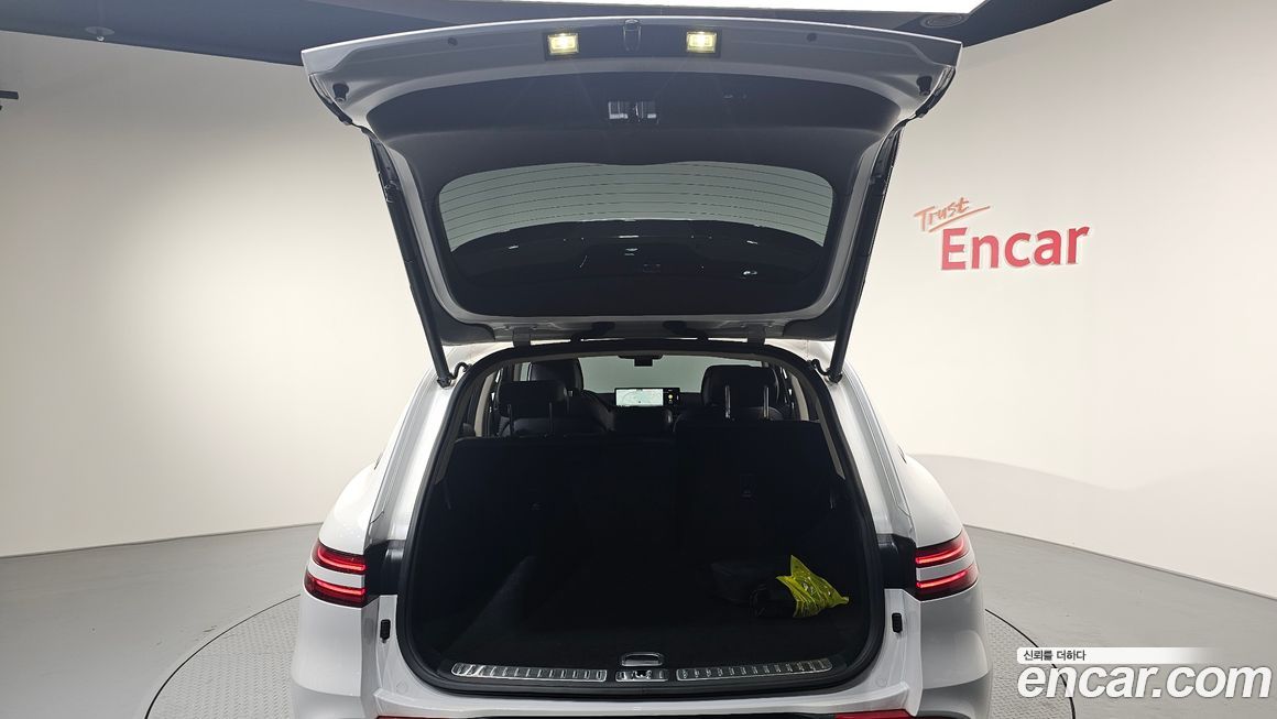 Genesis GV70 2023