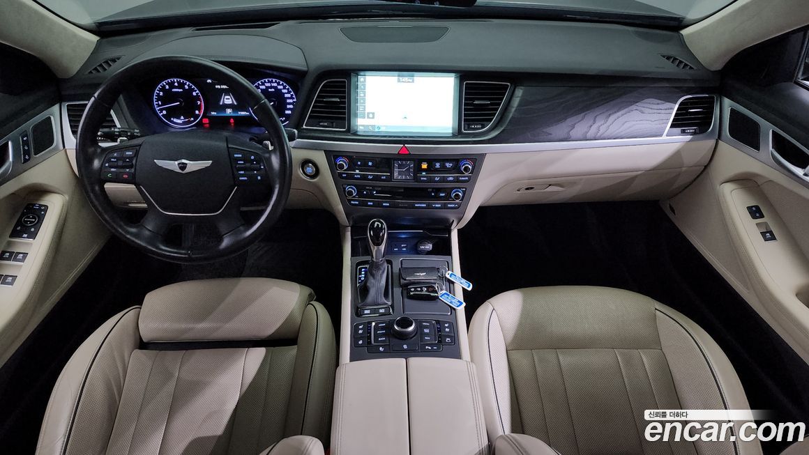 Hyundai Genesis 2016