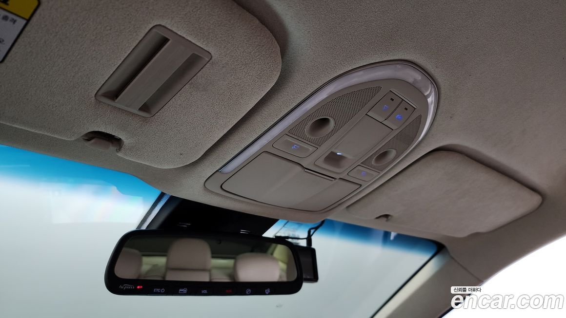 Hyundai Genesis 2016