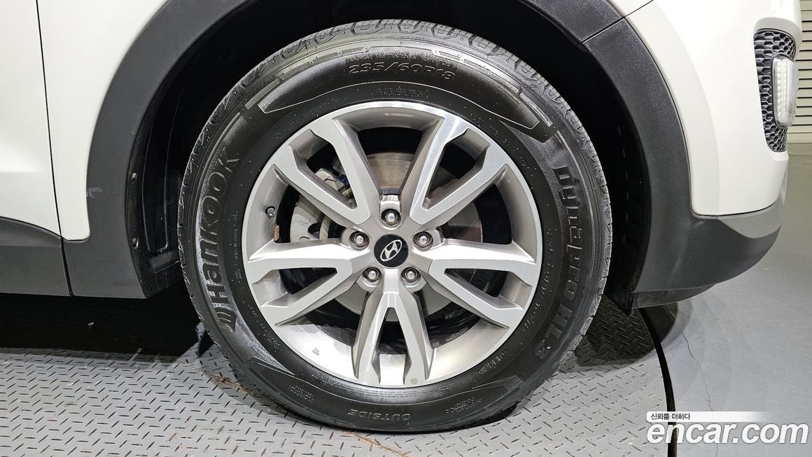 Hyundai Santafe 2015