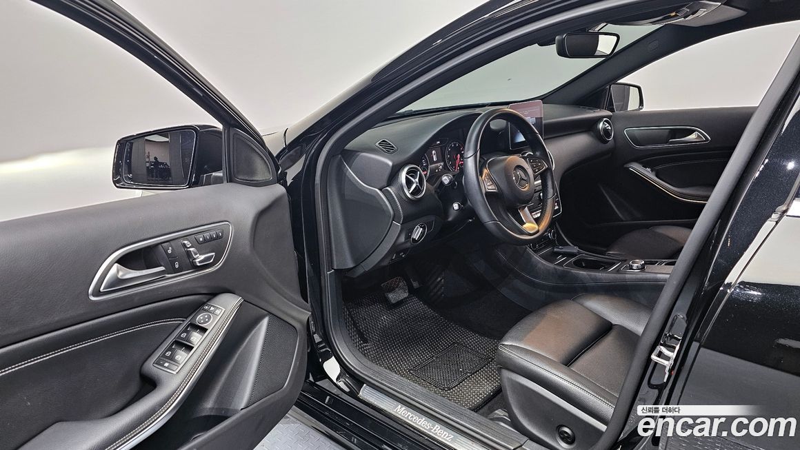 Mercedes-Benz A-Class 2018