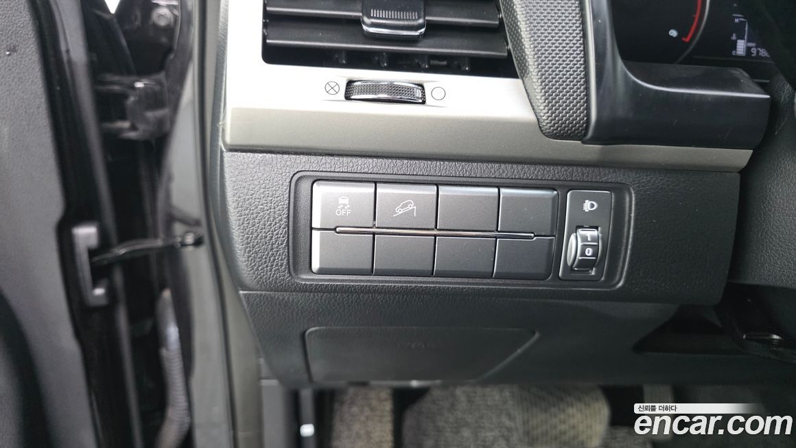 KG_Mobility_Ssangyong Rexton 2018