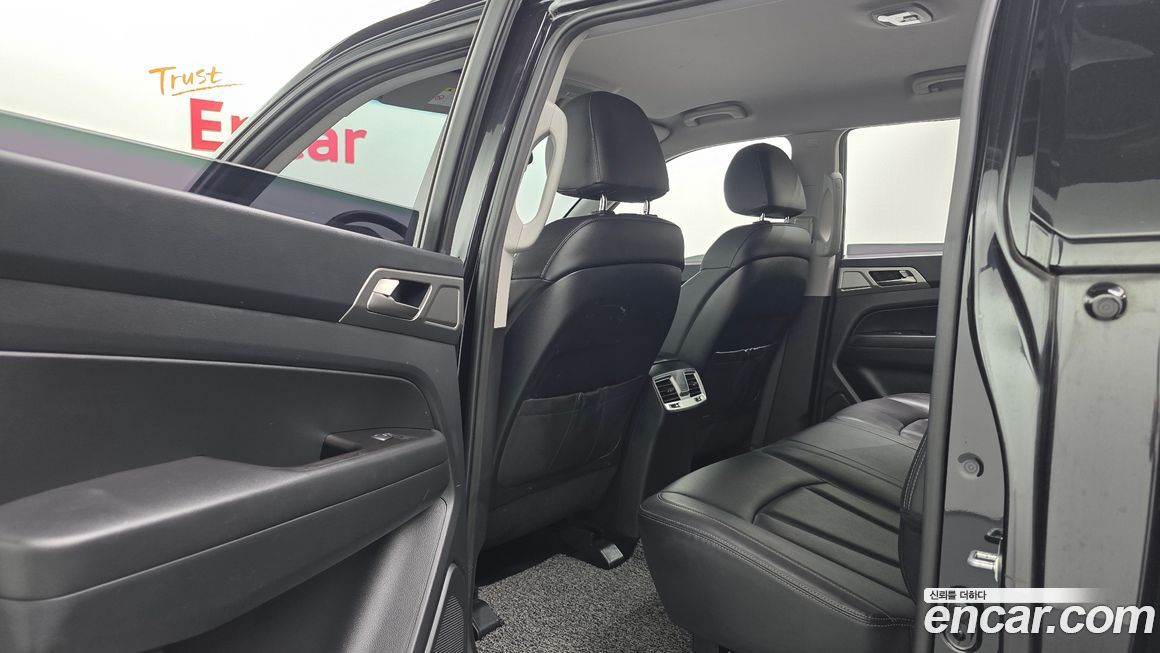 KG_Mobility_Ssangyong Rexton 2018