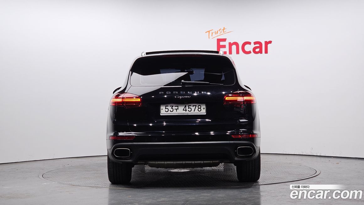 Porsche Cayenne 2016