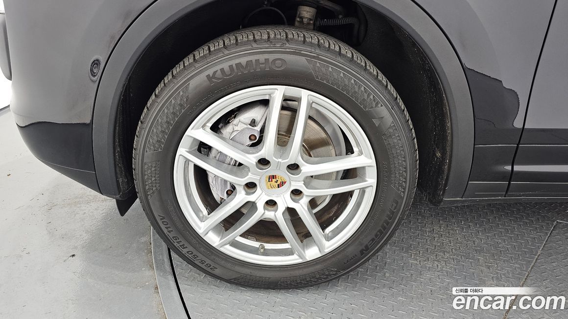 Porsche Cayenne 2016