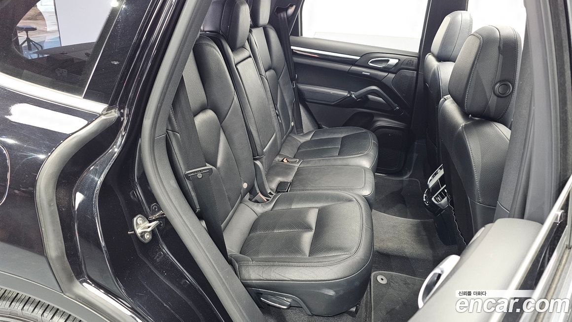 Porsche Cayenne 2016