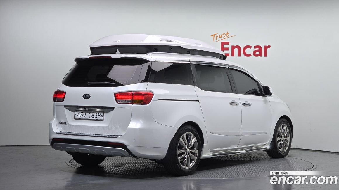 Kia Canival 2016