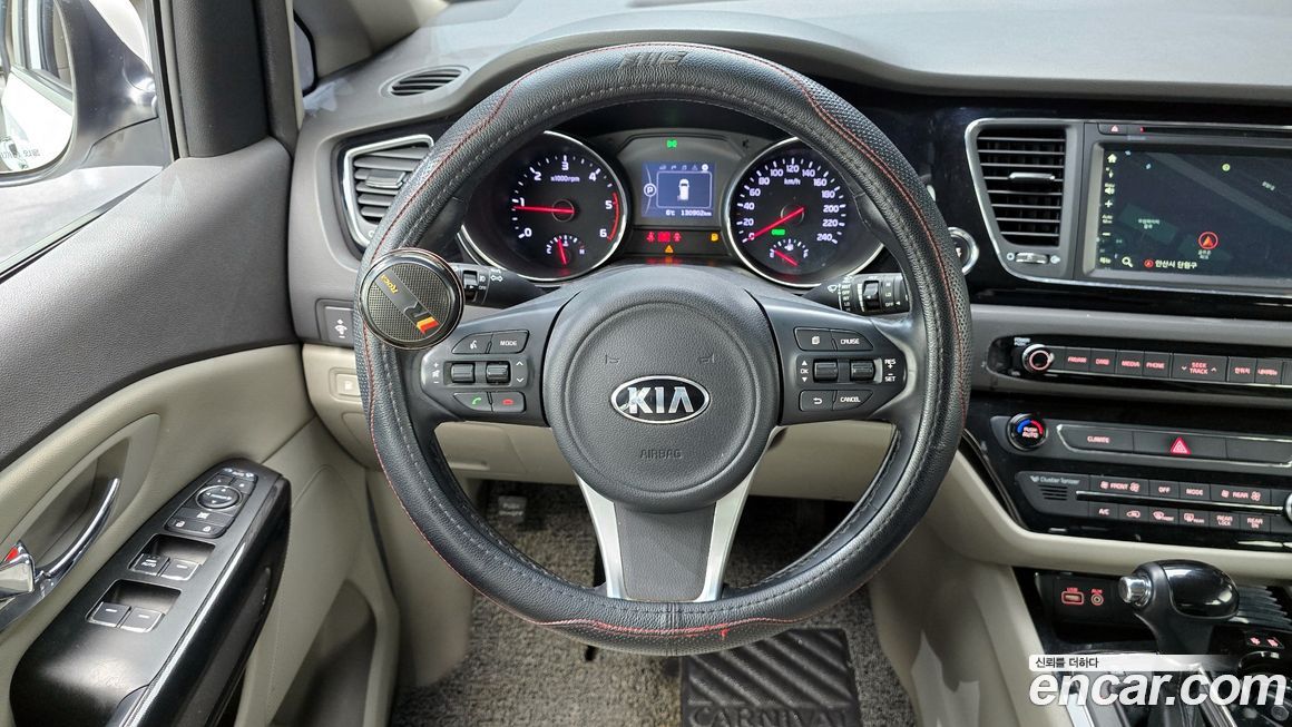 Kia Canival 2016